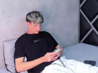carlian-Davies's Live Sex Cam Show