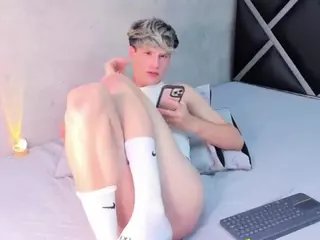 carlian-Davies's Live Sex Cam Show
