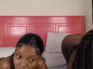 crystalshay's Live Sex Cam Show