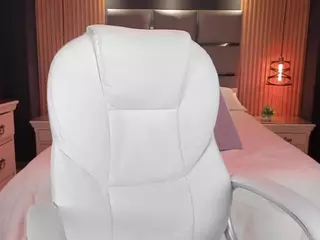 EmilyRoberts9's Live Sex Cam Show