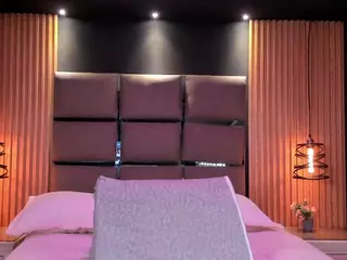 EmilyRoberts9's Live Sex Cam Show