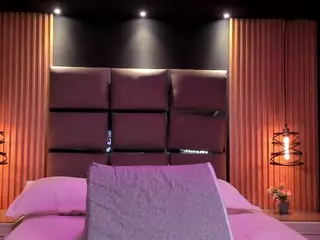 EmilyRoberts9's Live Sex Cam Show
