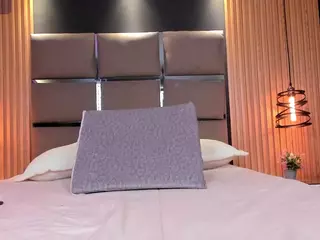 EmilyRoberts9's Live Sex Cam Show