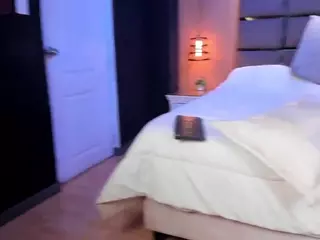 EmilyRoberts9's Live Sex Cam Show