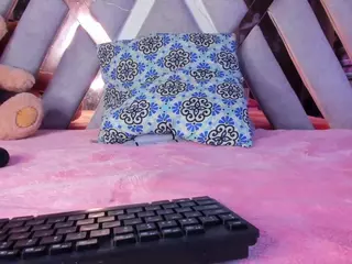 EmilyTrujillo's Live Sex Cam Show