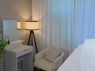 FeliceCrook's Live Sex Cam Show