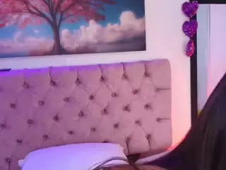 Julianaa-Castro's Live Sex Cam Show