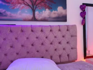Julianaa-Castro's Live Sex Cam Show