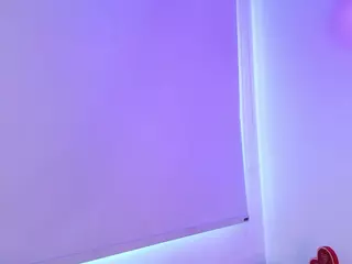 Julianaa-Castro's Live Sex Cam Show