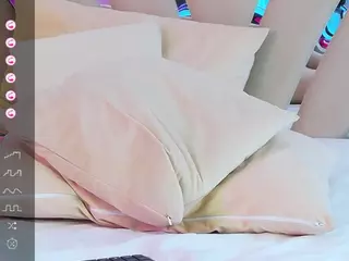 KristynaRose's Live Sex Cam Show