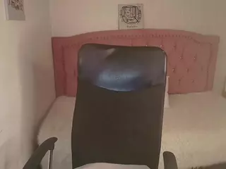 lilytk's Live Sex Cam Show