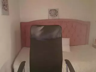 lilytk's Live Sex Cam Show