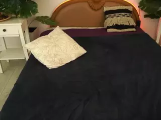 LunaLicks's Live Sex Cam Show