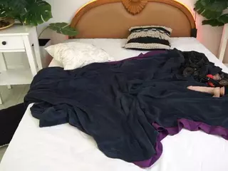 LunaLicks's Live Sex Cam Show