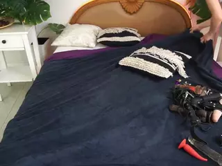 LunaLicks's Live Sex Cam Show