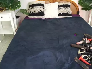 LunaLicks's Live Sex Cam Show