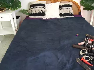 LunaLicks's Live Sex Cam Show