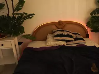 LunaLicks's Live Sex Cam Show