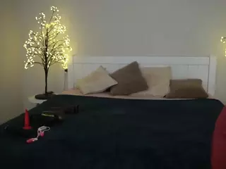 LunaLicks's Live Sex Cam Show