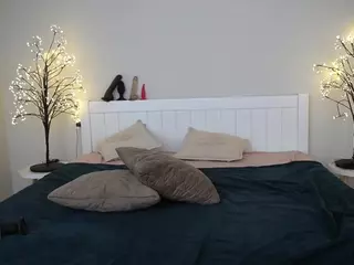 LunaLicks's Live Sex Cam Show