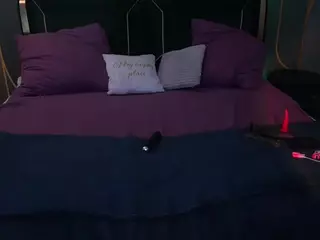 LunaLicks's Live Sex Cam Show