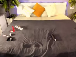 LunaLicks's Live Sex Cam Show