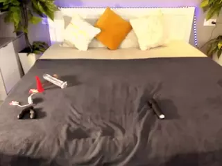LunaLicks's Live Sex Cam Show