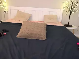 LunaLicks's Live Sex Cam Show