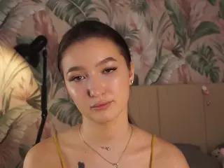 LynneBaber's Live Sex Cam Show