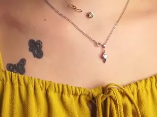 LynneBaber's Live Sex Cam Show