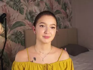 LynneBaber's Live Sex Cam Show