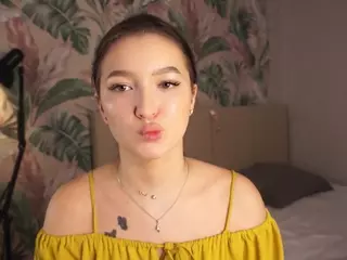 LynneBaber's Live Sex Cam Show