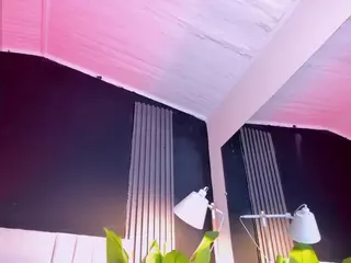 misssnaomi's Live Sex Cam Show