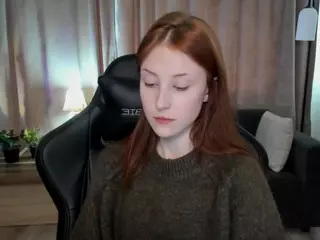 Alicexcute's Live Sex Cam Show