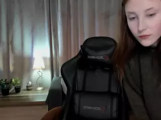 Alicexcute's Live Sex Cam Show