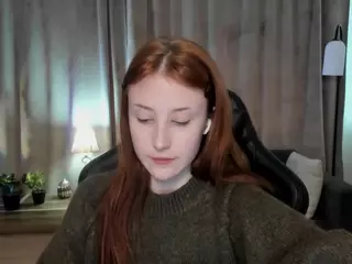 Alicexcute's Live Sex Cam Show