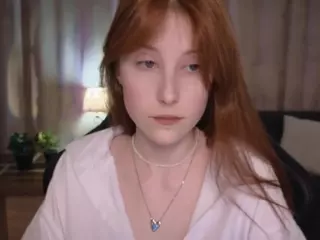 Alicexcute's Live Sex Cam Show