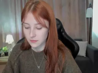 Alicexcute's Live Sex Cam Show