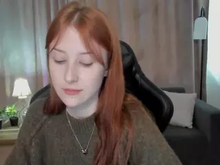 Alicexcute's Live Sex Cam Show