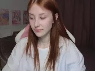 Alicexcute's Live Sex Cam Show