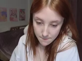 Alicexcute's Live Sex Cam Show