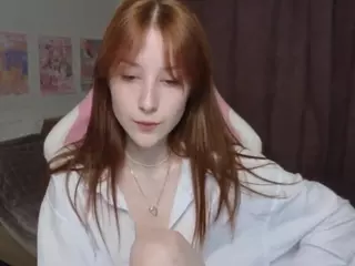 Alicexcute's Live Sex Cam Show