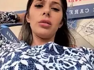 cleosexylittle07's Live Sex Cam Show