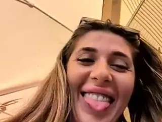 cleosexylittle07's Live Sex Cam Show