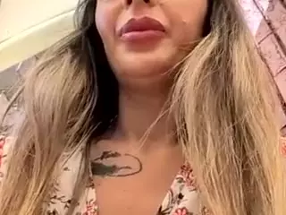 cleosexylittle07's Live Sex Cam Show