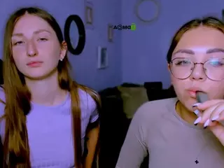 eva-smiiith's Live Sex Cam Show