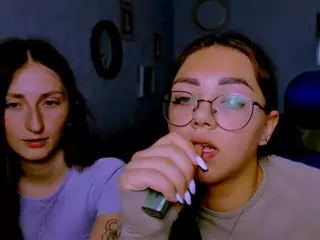 eva-smiiith's Live Sex Cam Show
