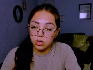 eva-smiiith's Live Sex Cam Show