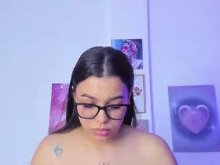 malthe-022's Live Sex Cam Show