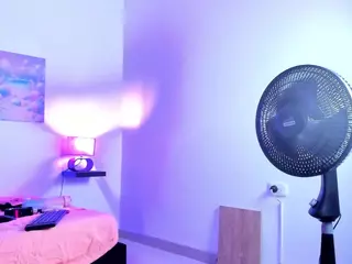 malthe-022's Live Sex Cam Show
